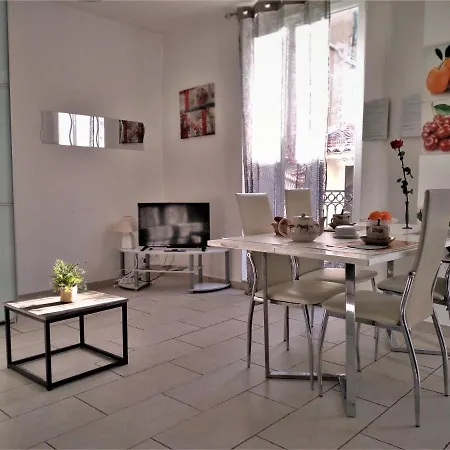 Apartment La Lumineuse-meuble De Tourisme 3 Etoiles-garage Optionnel