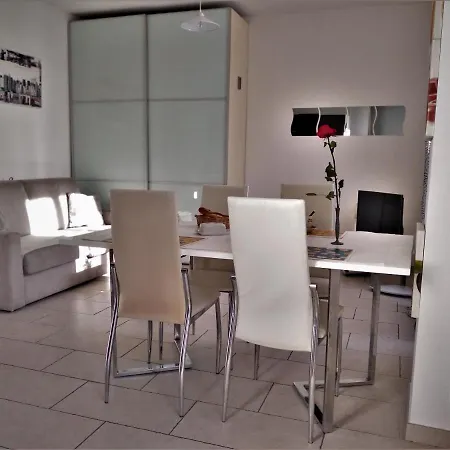 La Lumineuse-meuble De Tourisme 3 Etoiles-garage Optionnel Apartment *